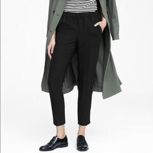 Banana Republic Hayden Pull on Pant Black L 493000